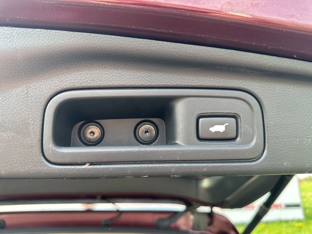 Used 2022 Honda Pilot Touring image 12