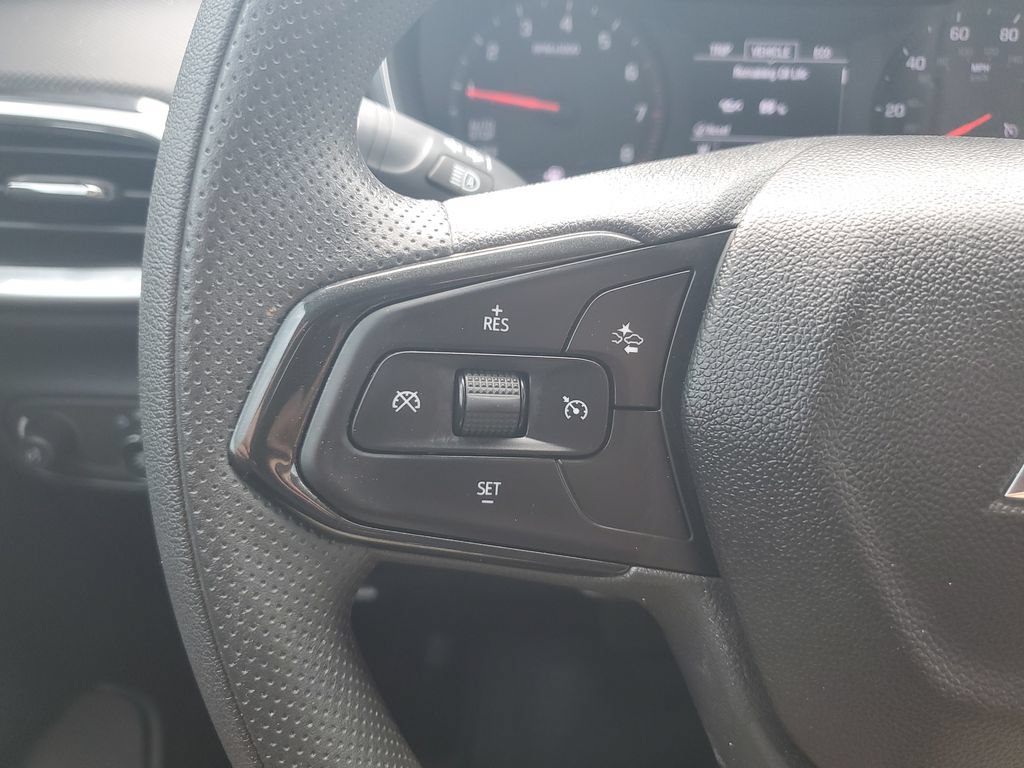 Used 2023 Chevrolet TrailBlazer LT FWD image 22