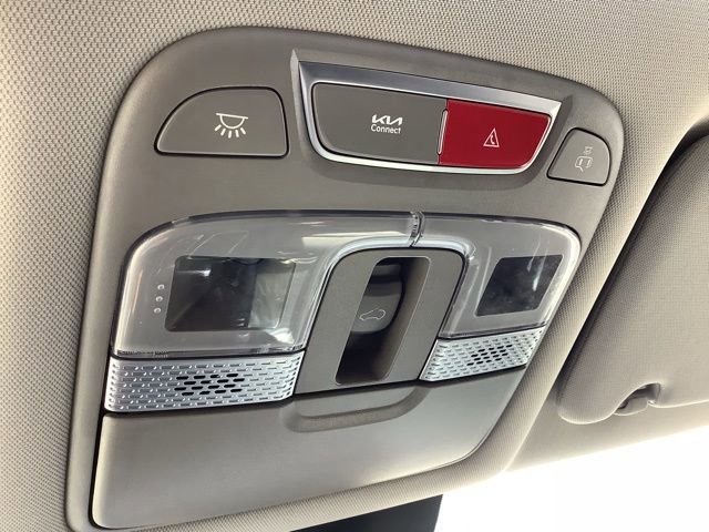 Used 2025 Kia Telluride S FWD image 36