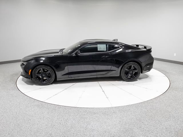 Used 2016 Chevrolet Camaro LT RWD image 28