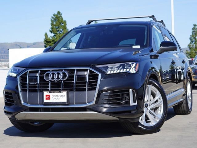 Used 2023 Audi Q7 3.0T Prestige w/ Prestige Package image 3