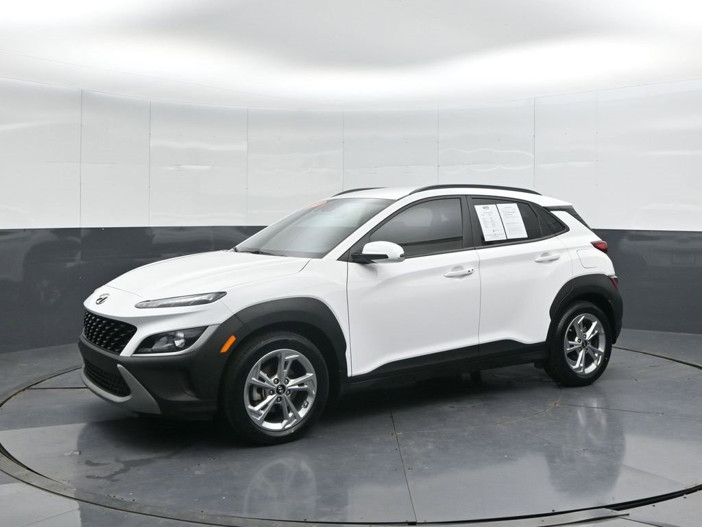 Used 2023 Hyundai Kona SEL w/ Cargo Package image 7