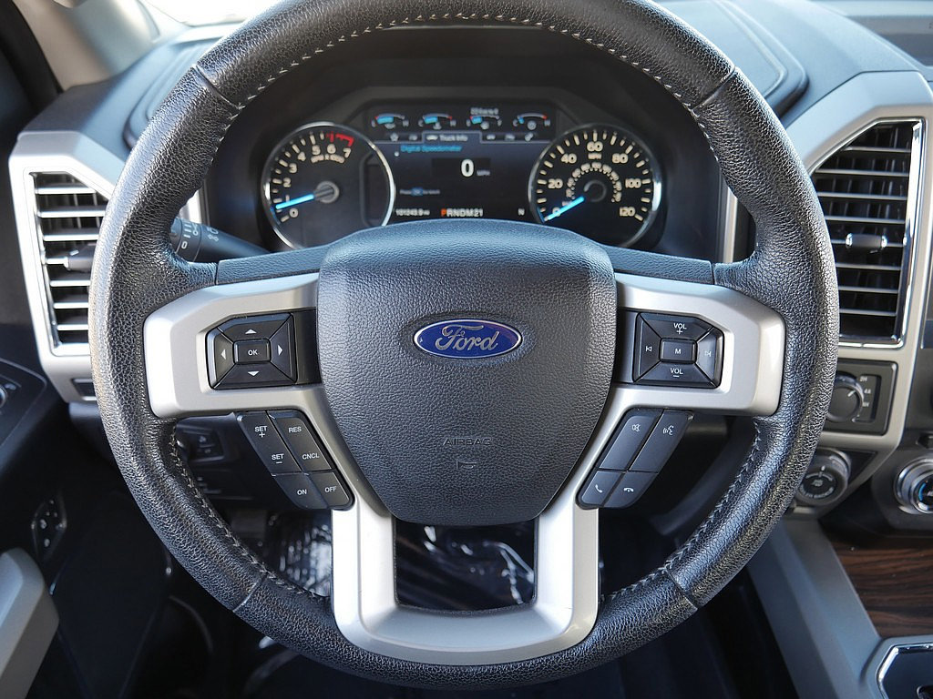 Used 2016 Ford F150 Lariat w/ Equipment Group 502A Luxury AWD/4WD image 20