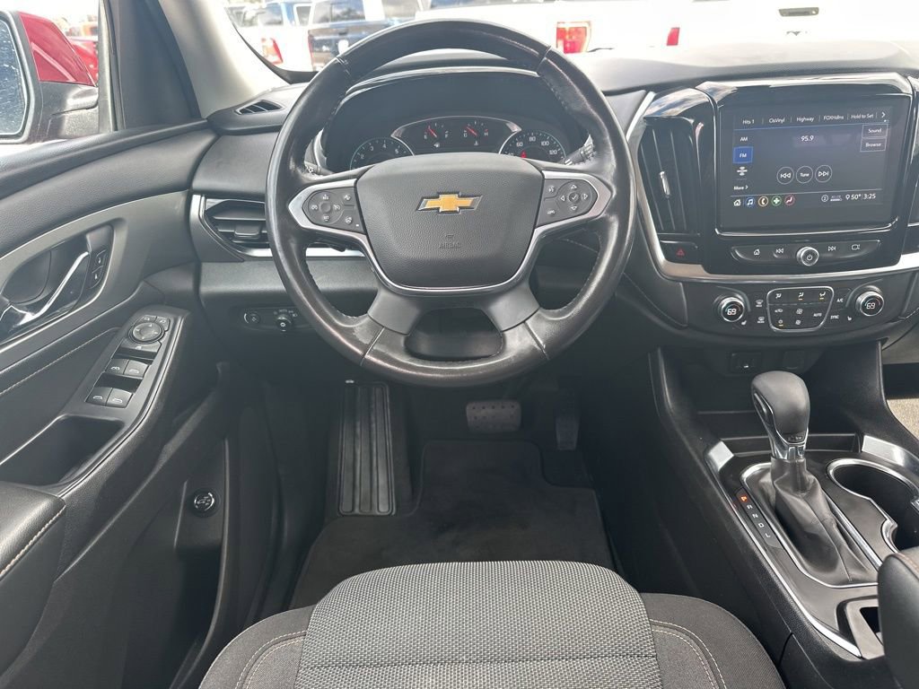 Used 2021 Chevrolet Traverse LT AWD/4WD image 21