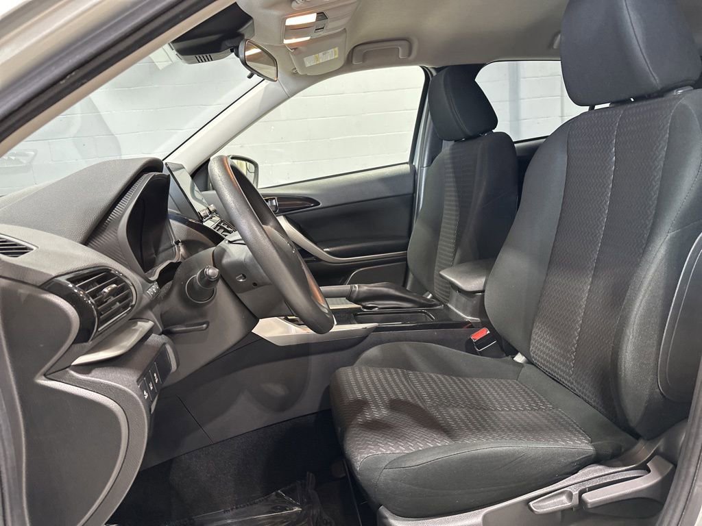 Used 2023 Mitsubishi Eclipse Cross LE AWD/4WD image 14