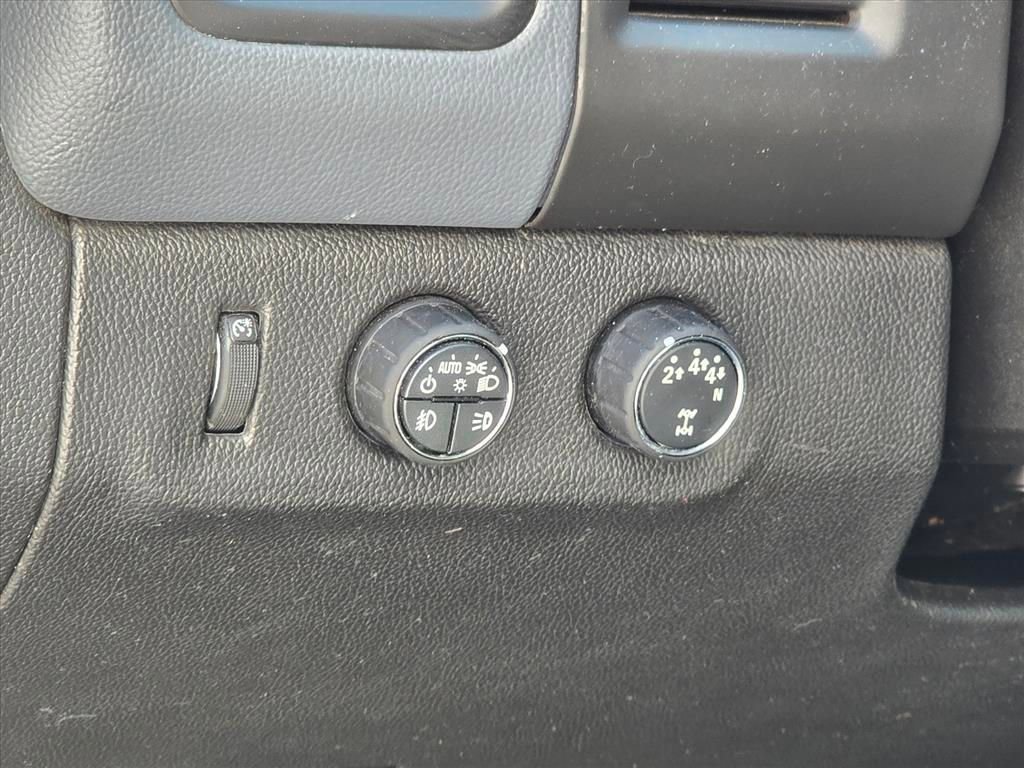 Used 2016 Chevrolet Colorado Z71 image 7