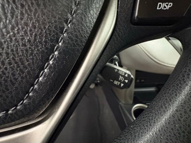 Used 2013 Toyota RAV4 XLE AWD/4WD image 17