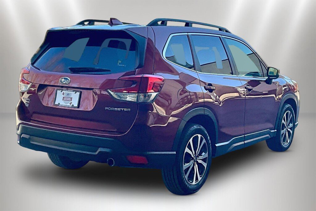 Certified 2022 Subaru Forester Limited image 5