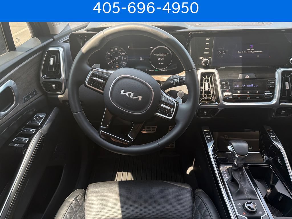 Used 2023 Kia Sorento SX Prestige AWD/4WD image 16