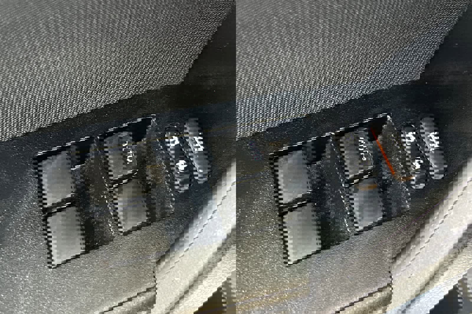 Used 2015 Toyota Corolla LE image 13