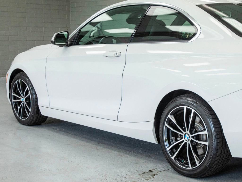 Used 2020 BMW 230i Coupe w/ Premium Package RWD image 38