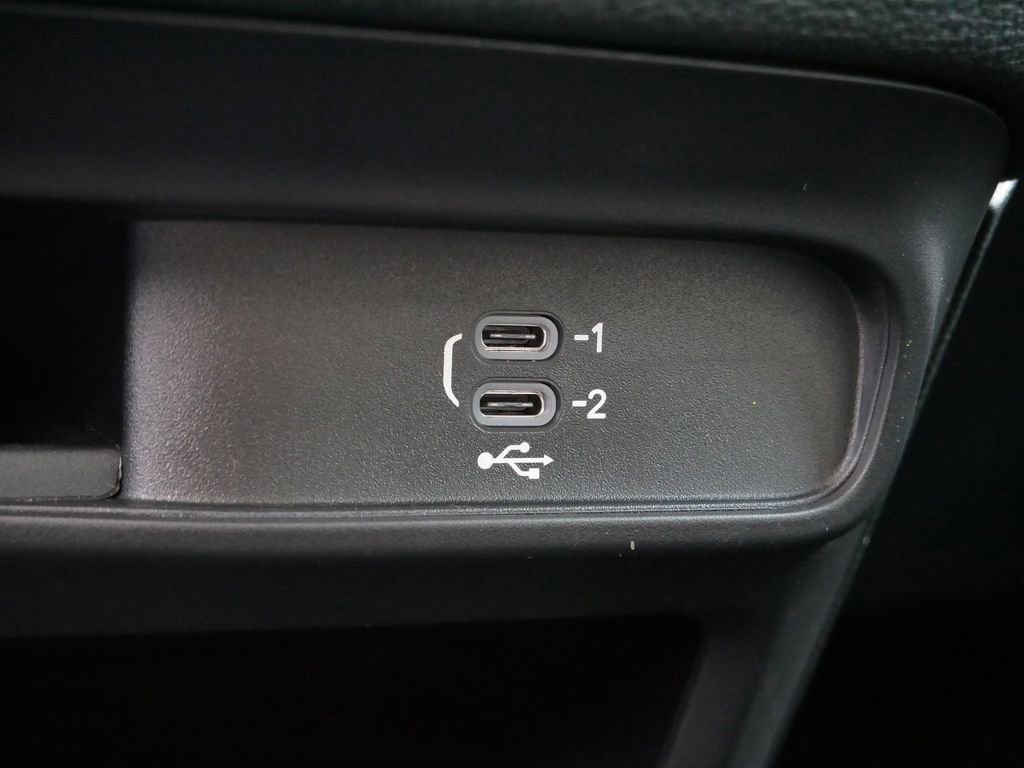 New 2026 Chrysler Pacifica Select image 37