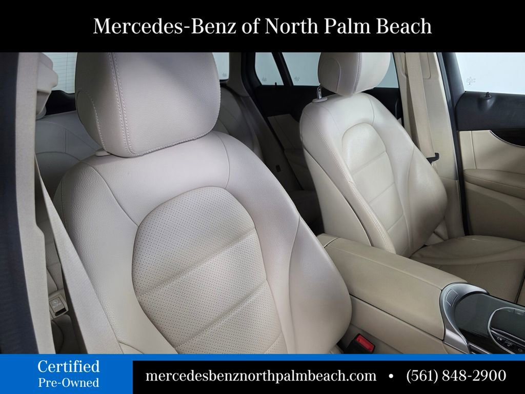 Certified 2022 Mercedes-Benz GLC 300 image 28