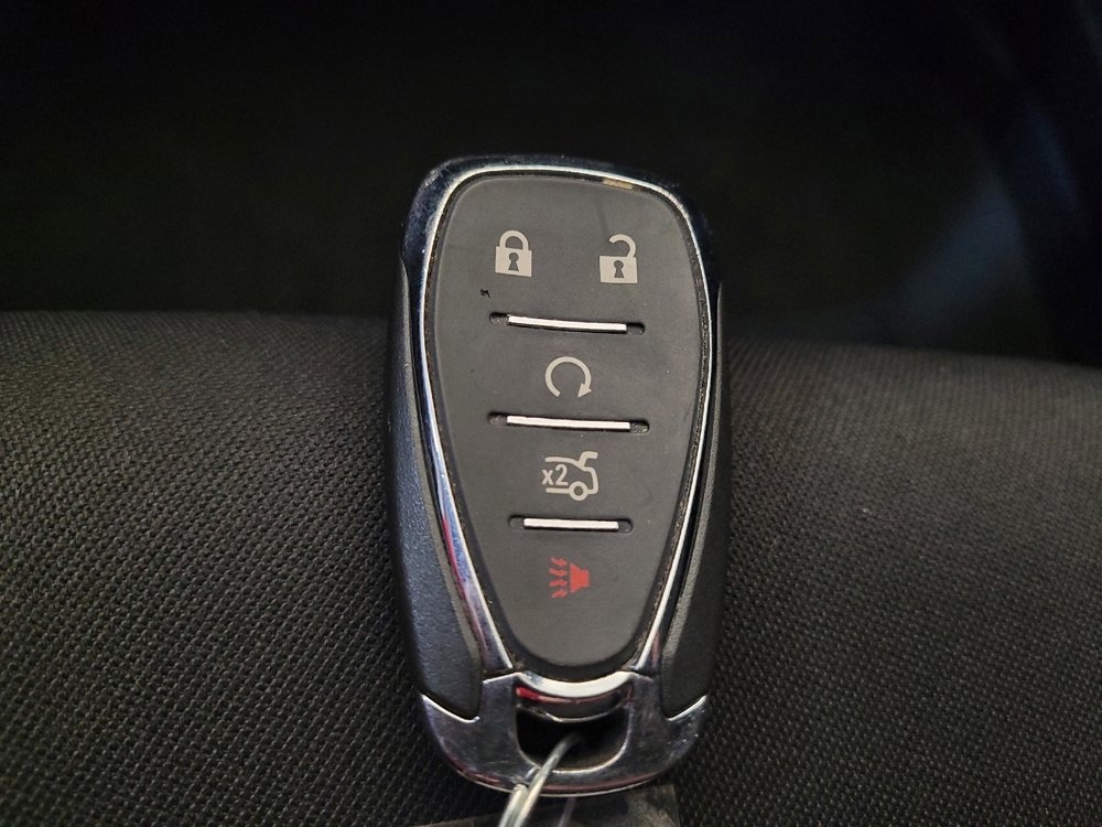 Used 2019 Chevrolet Malibu Hybrid image 32