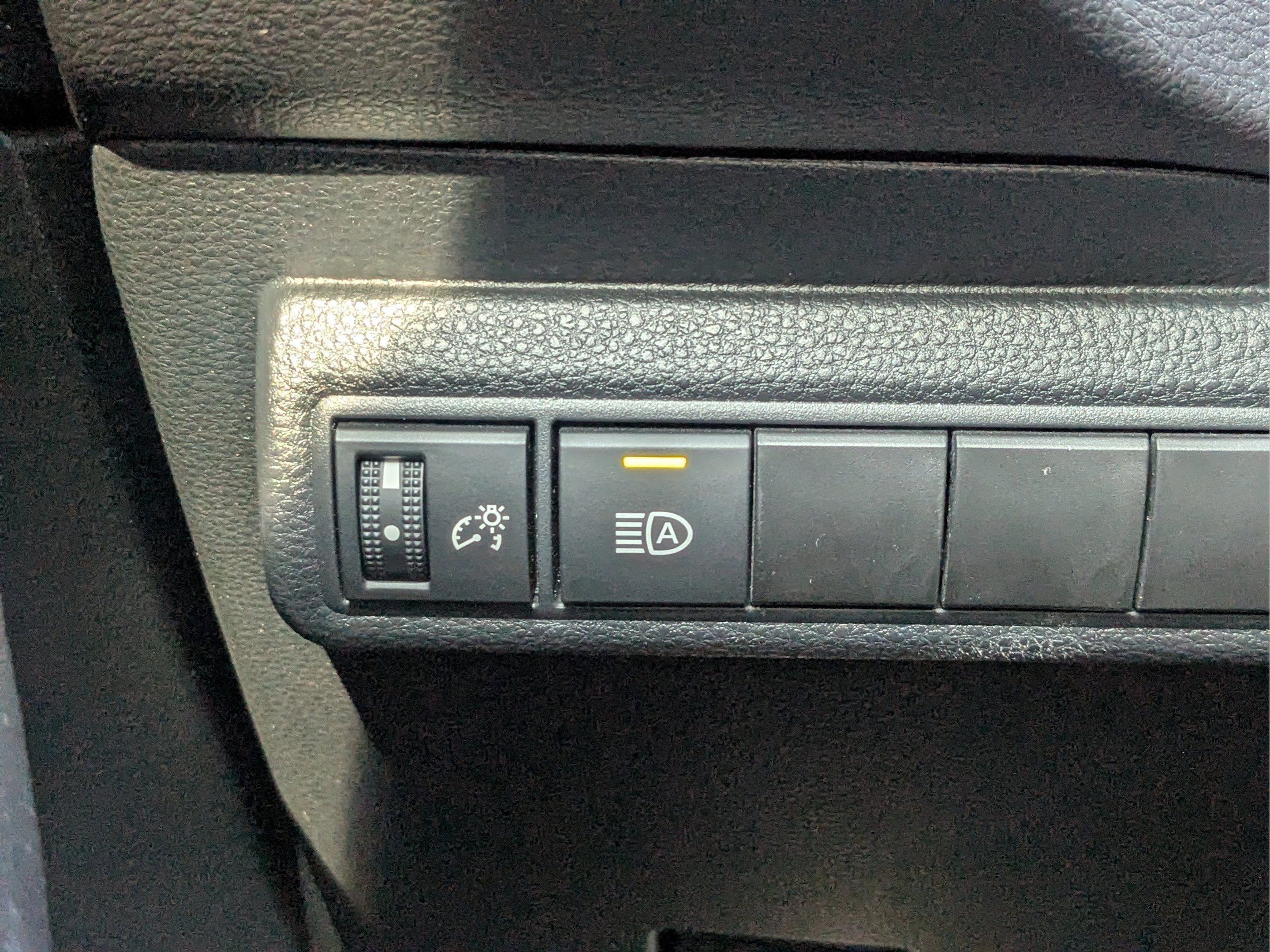 Used 2024 Toyota Corolla LE FWD image 20