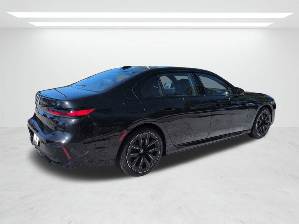 New 2026 BMW 750e xDrive w/ Executive Package image 4
