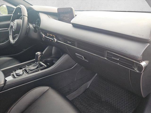 Used 2022 MAZDA MAZDA3 s image 21