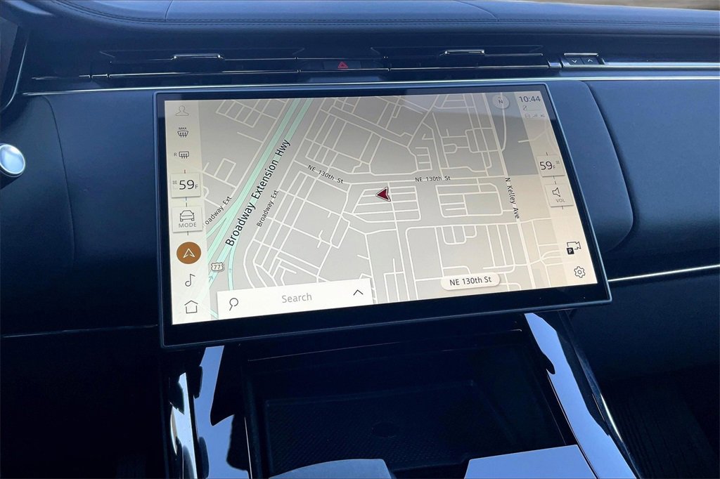 Certified 2025 Land Rover Range Rover Sport SE image 6