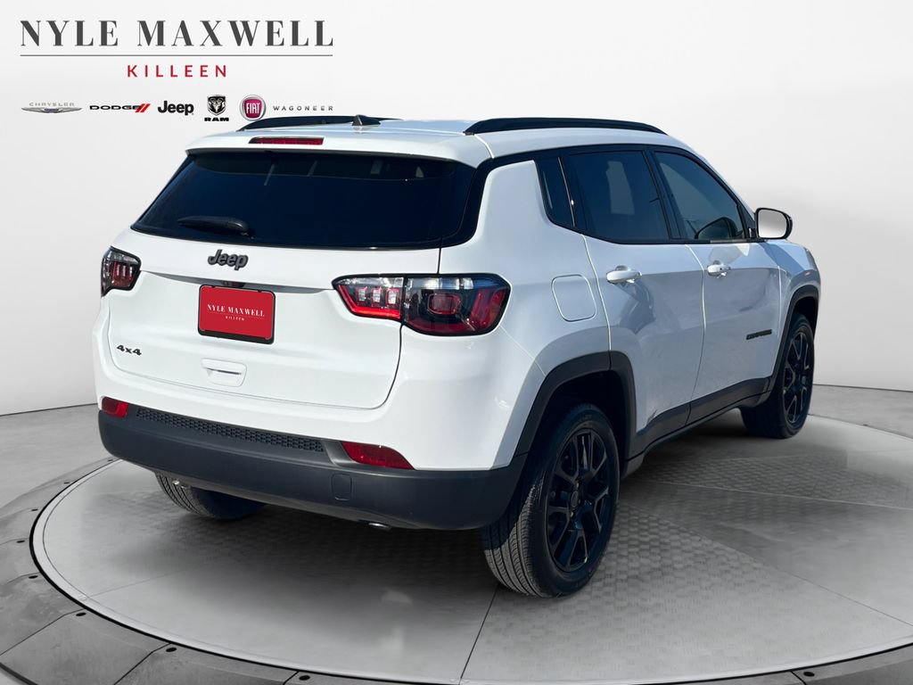 New 2026 Jeep Compass Latitude AWD/4WD image 16
