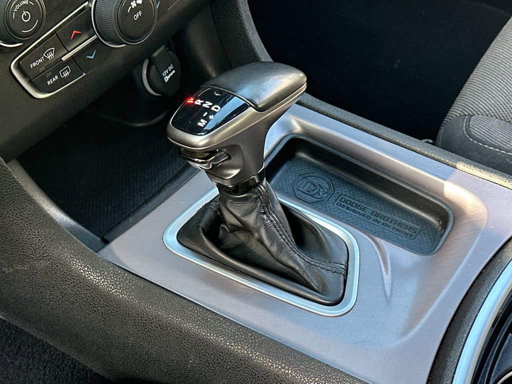 Used 2022 Dodge Charger SXT RWD image 18