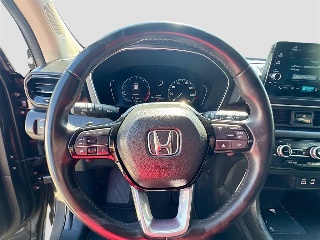 Used 2025 Honda Pilot EX-L image 11