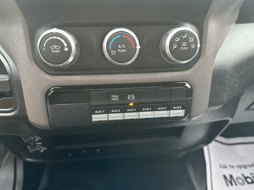 Used 2022 RAM 3500 Tradesman image 16