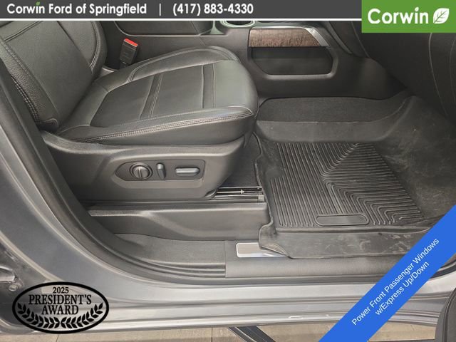 Used 2022 GMC Sierra 1500 Denali w/ Denali Reserve Package AWD/4WD image 11