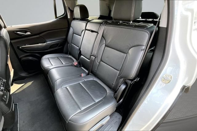 Used 2023 GMC Acadia SLT AWD/4WD image 21