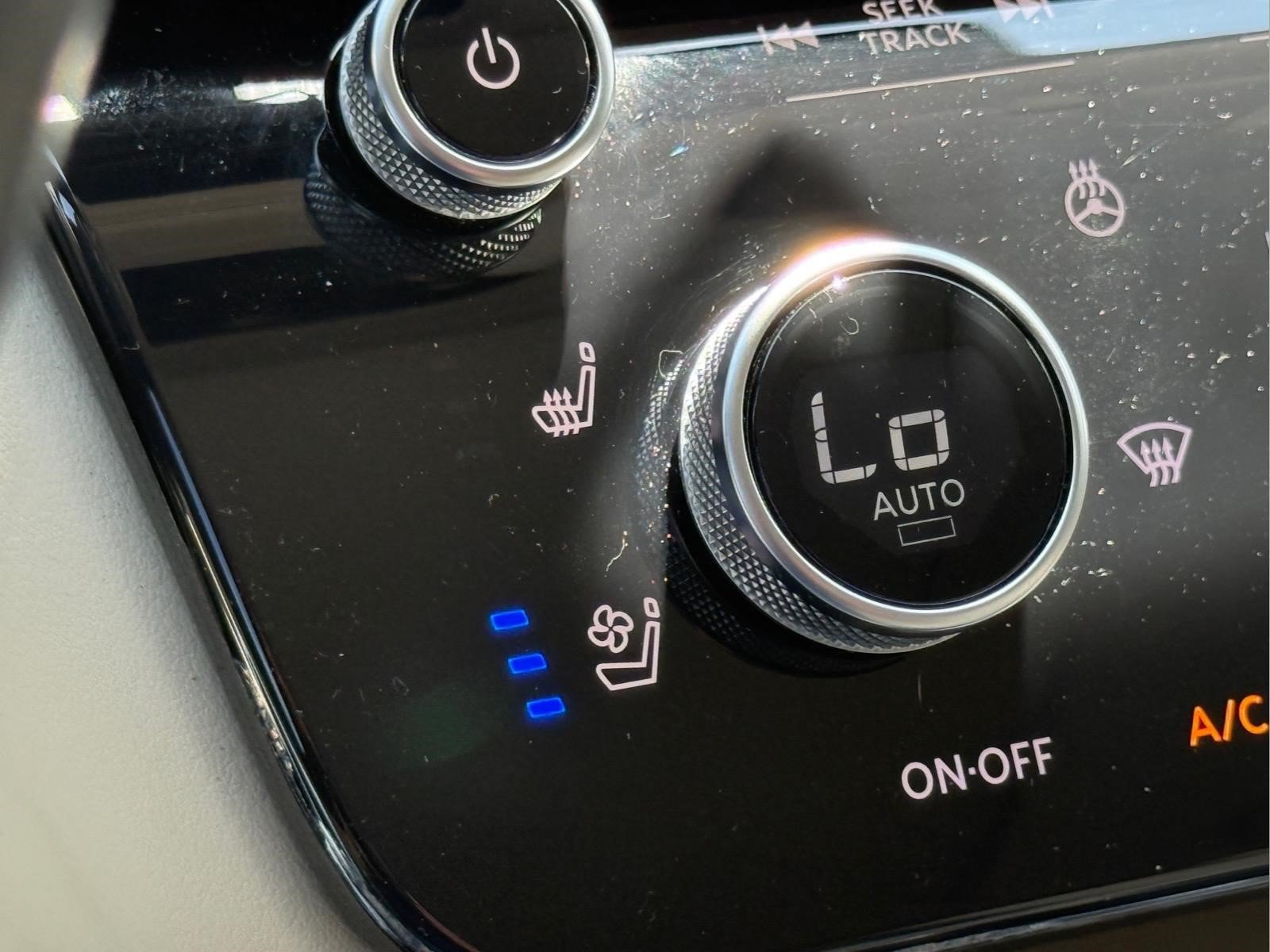 Used 2023 INFINITI QX60 Luxe FWD image 20