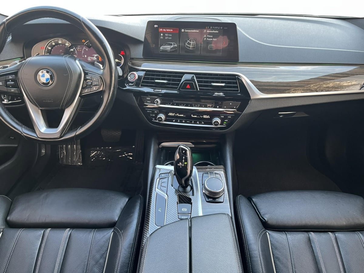 Used 2017 BMW 530i RWD image 36
