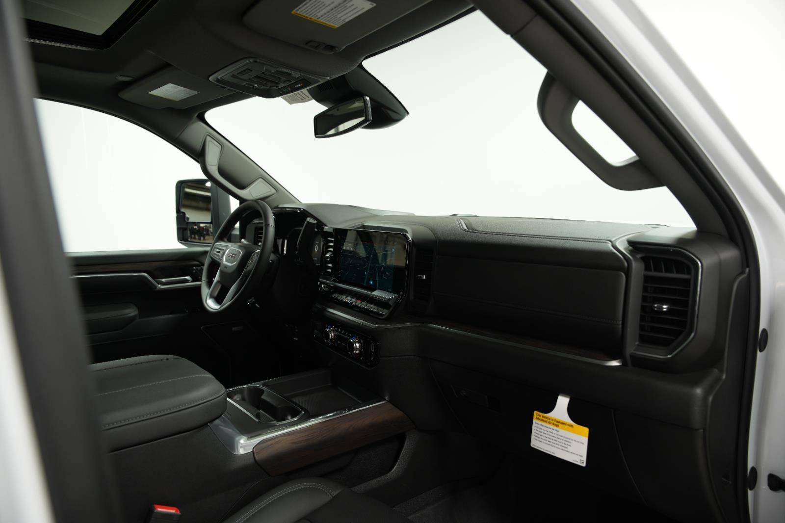 New 2026 GMC Sierra 2500 SLT w/ SLT Premium Package image 17