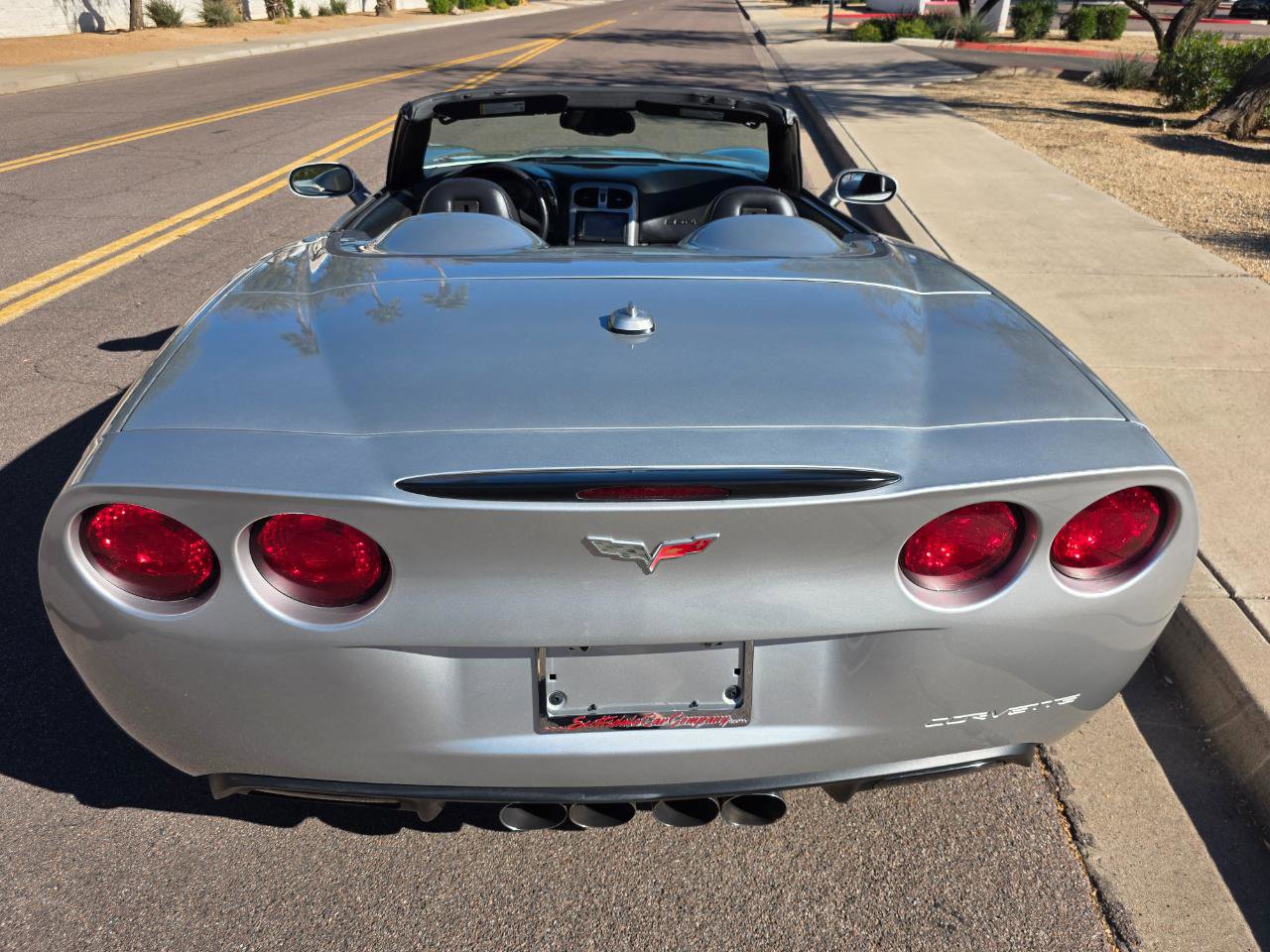 Used 2005 Chevrolet Corvette Convertible w/ Preferred Equipment Group RWD image 31