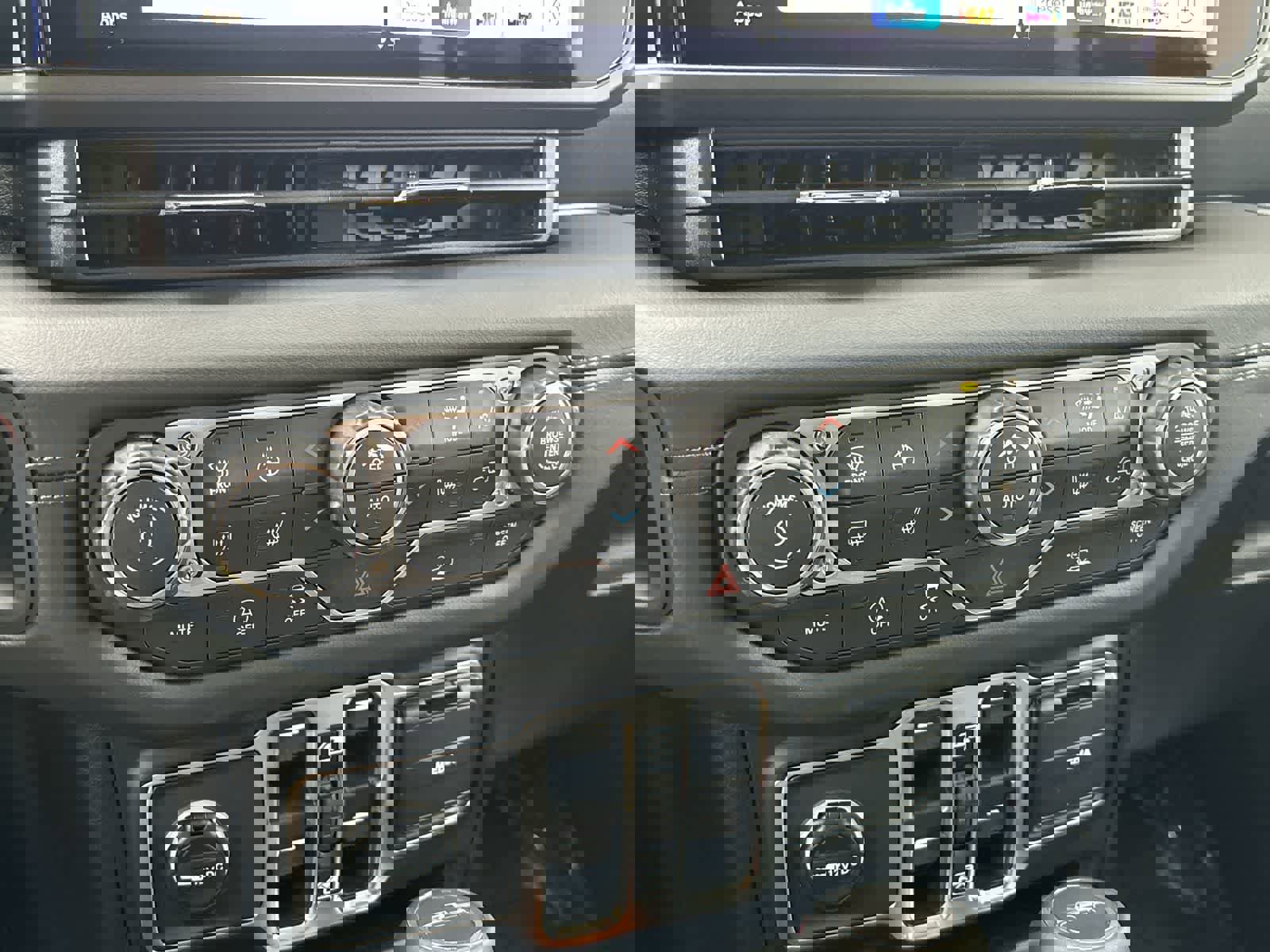 New 2026 Jeep Gladiator Sport image 22