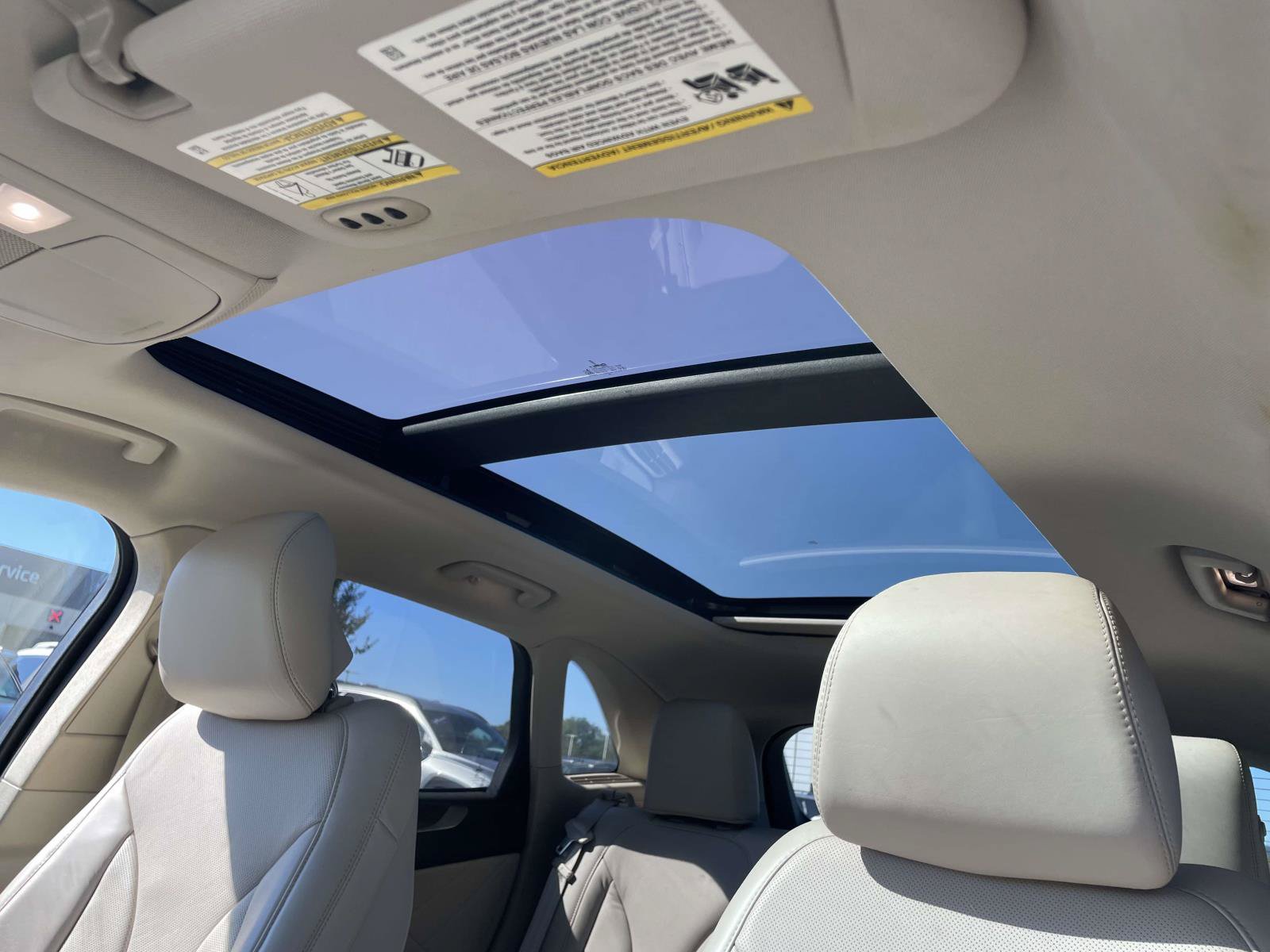 Used 2019 Lincoln MKC Reserve AWD/4WD image 9