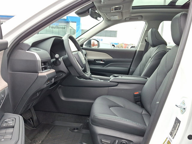 Used 2026 Toyota Grand Highlander Limited image 19