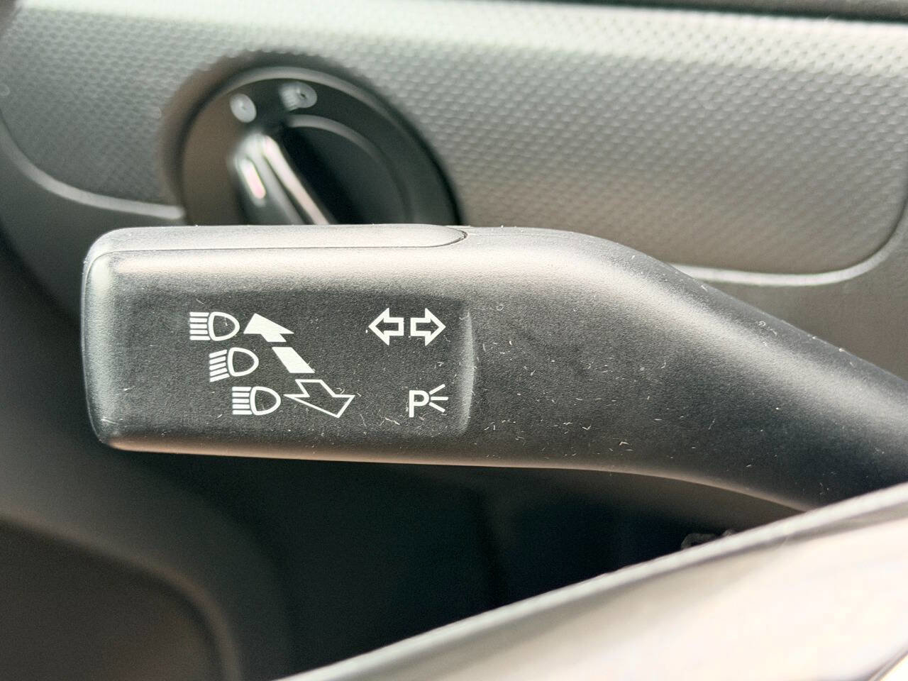 Used 2015 Volkswagen Jetta S w/ Welcome Package image 34