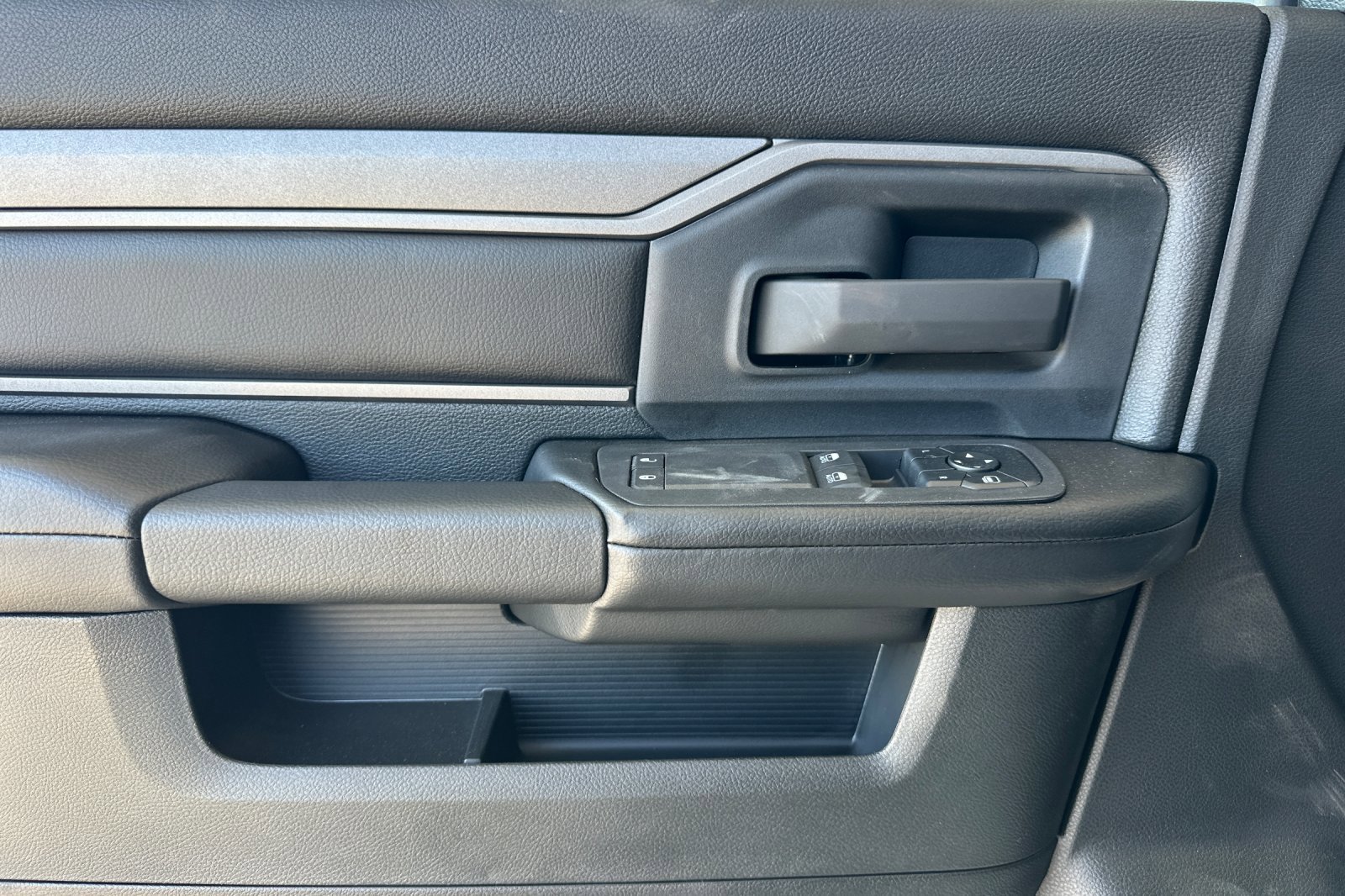 New 2025 RAM 3500 Tradesman image 10