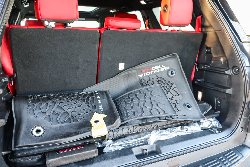 Used 2025 Toyota Sequoia TRD Pro AWD/4WD image 30