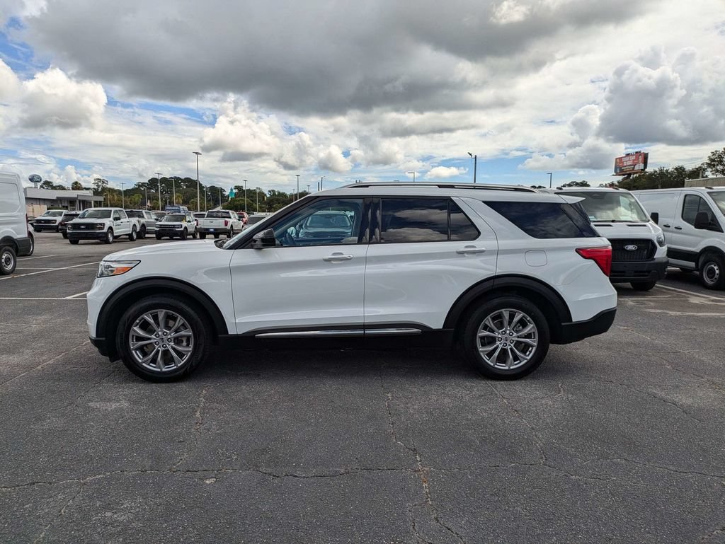 Used 2024 Ford Explorer Limited RWD image 7