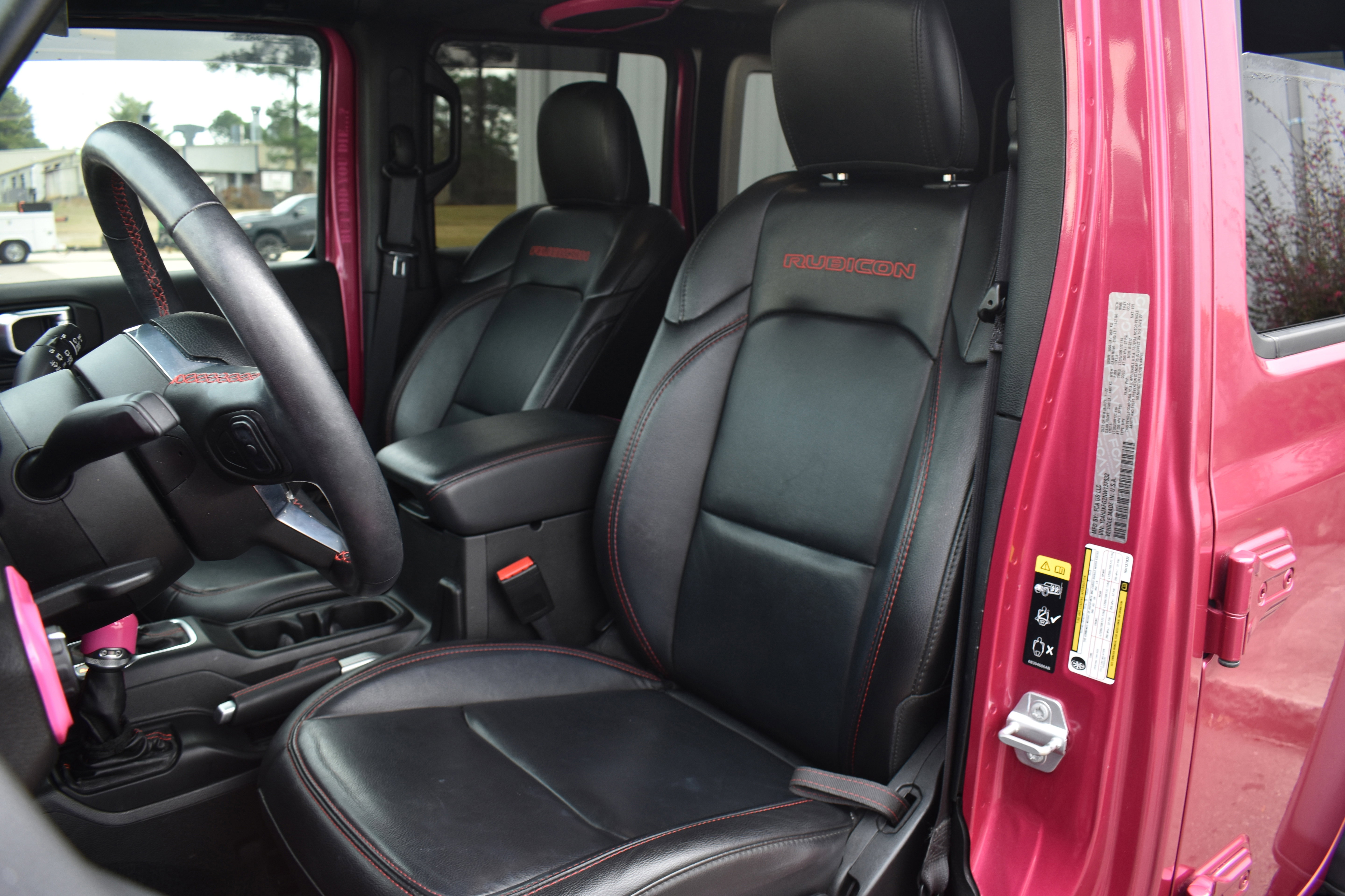 Used 2022 Jeep Wrangler Unlimited Rubicon w/ Cold Weather Group image 27