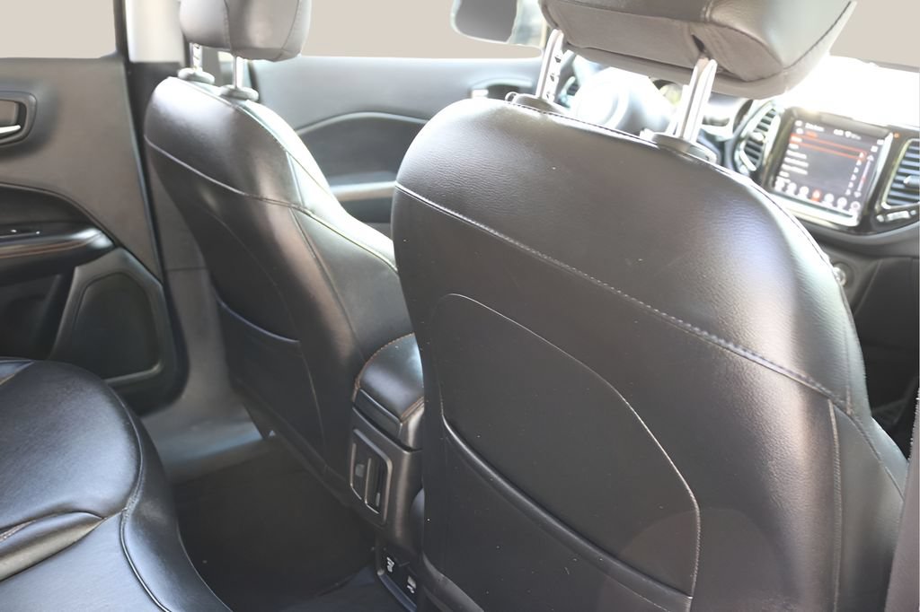 Used 2019 Jeep Compass Limited AWD/4WD image 19