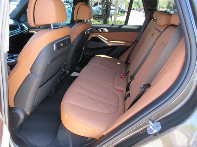 Used 2026 BMW X5 xDrive50e image 30