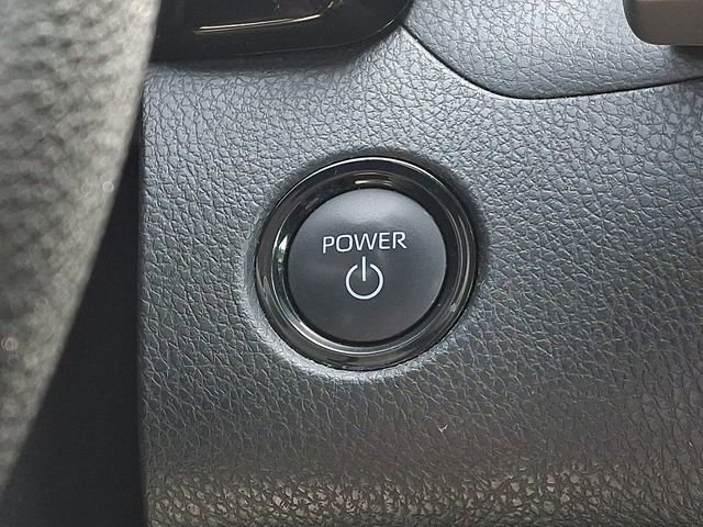 Used 2025 Toyota Camry LE FWD image 25