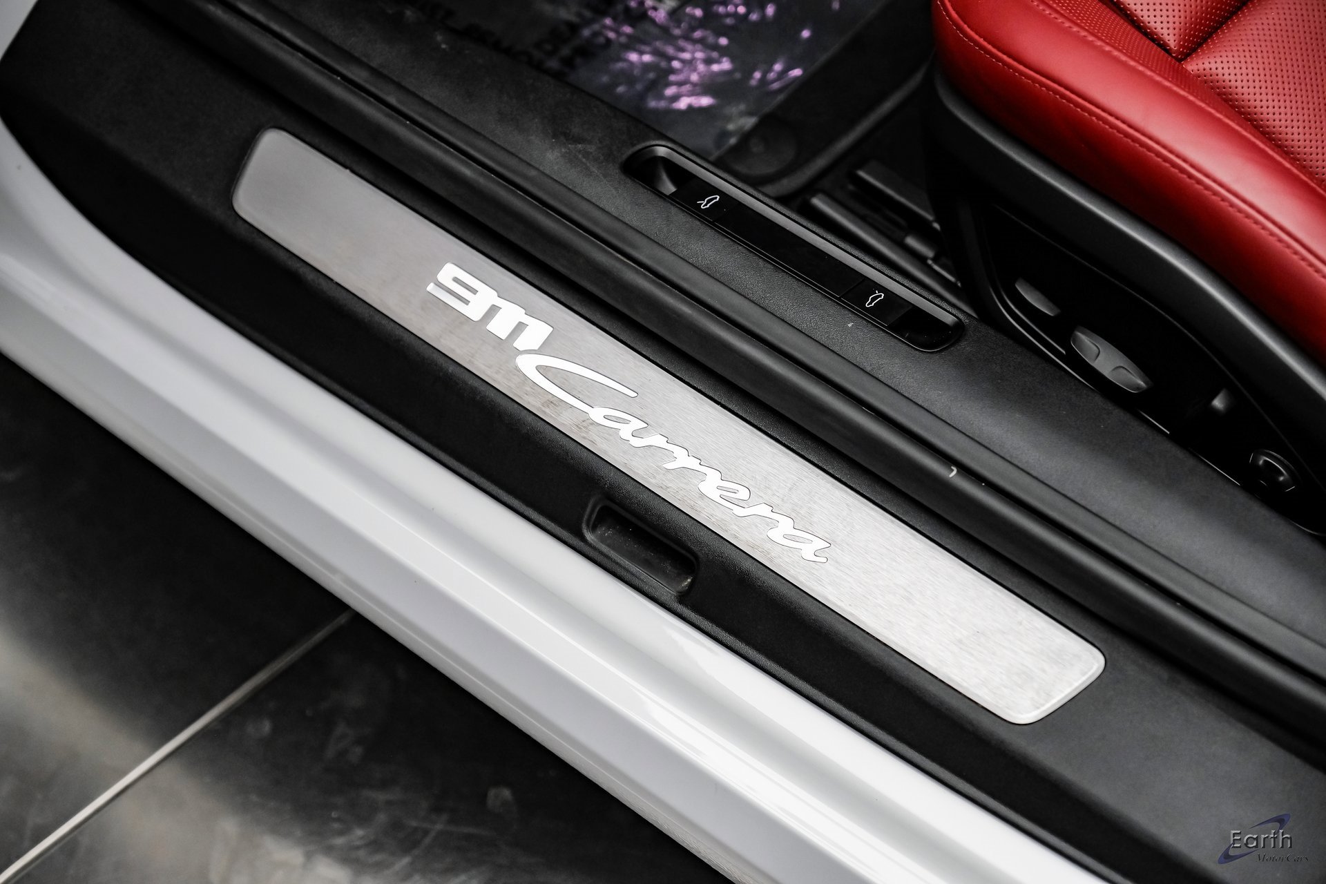 Used 2021 Porsche 911 Carrera 4 image 44