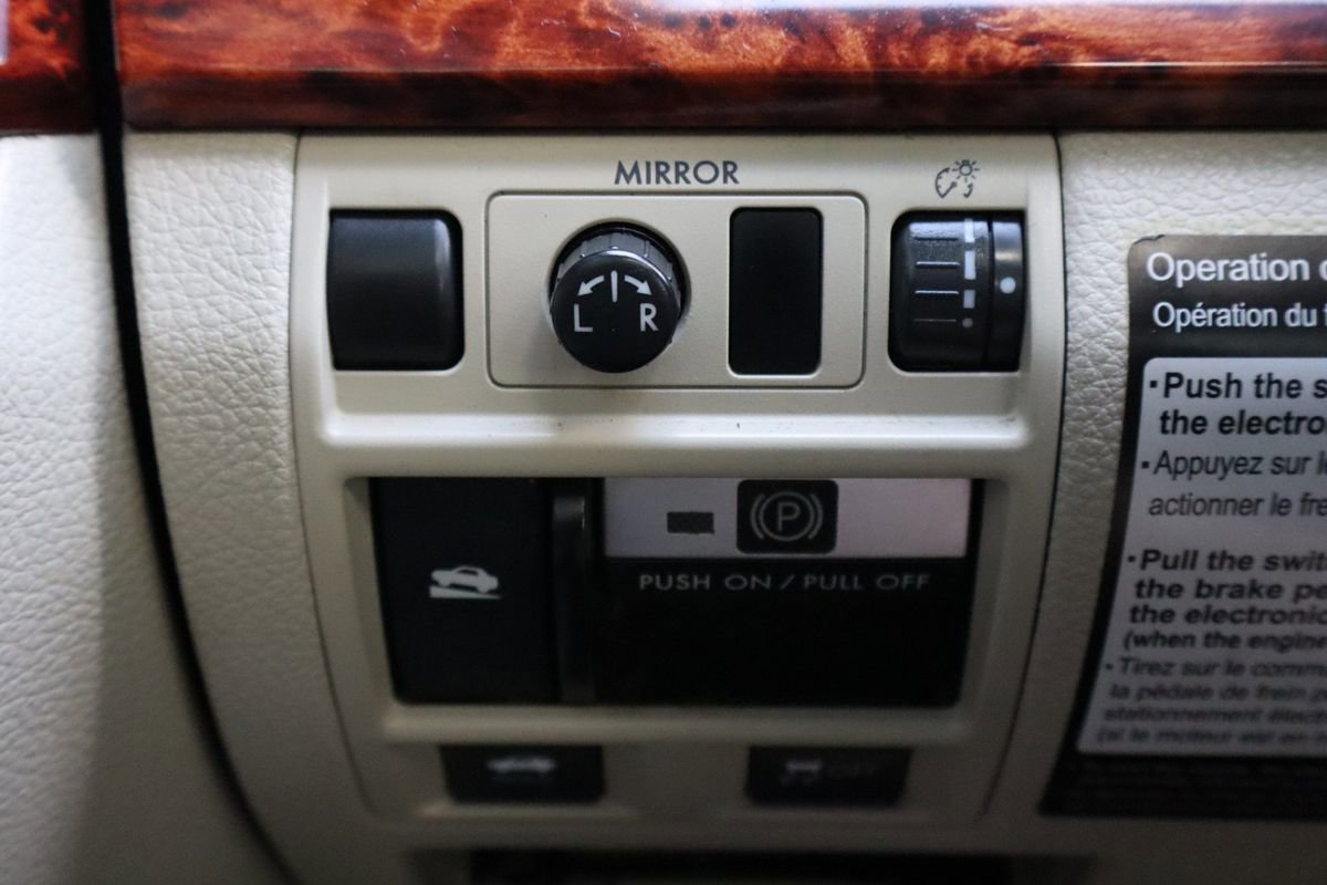 Used 2010 Subaru Legacy 2.5GT Limited image 29