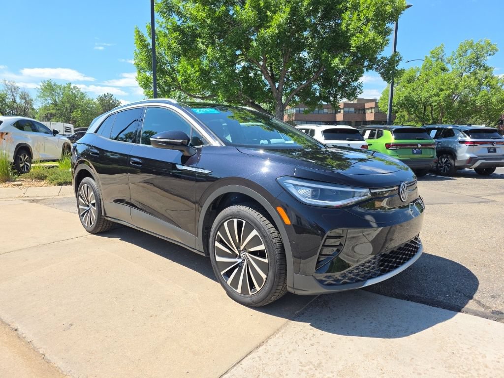 Certified 2023 Volkswagen ID.4 Pro S Plus AWD/4WD image 8