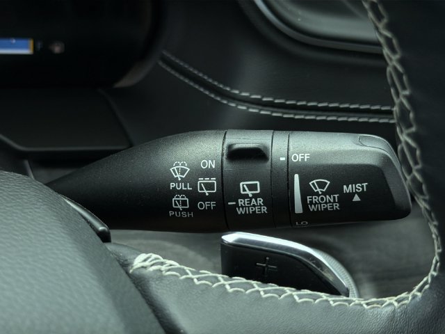 Used 2022 Jeep Grand Cherokee Limited AWD/4WD image 32
