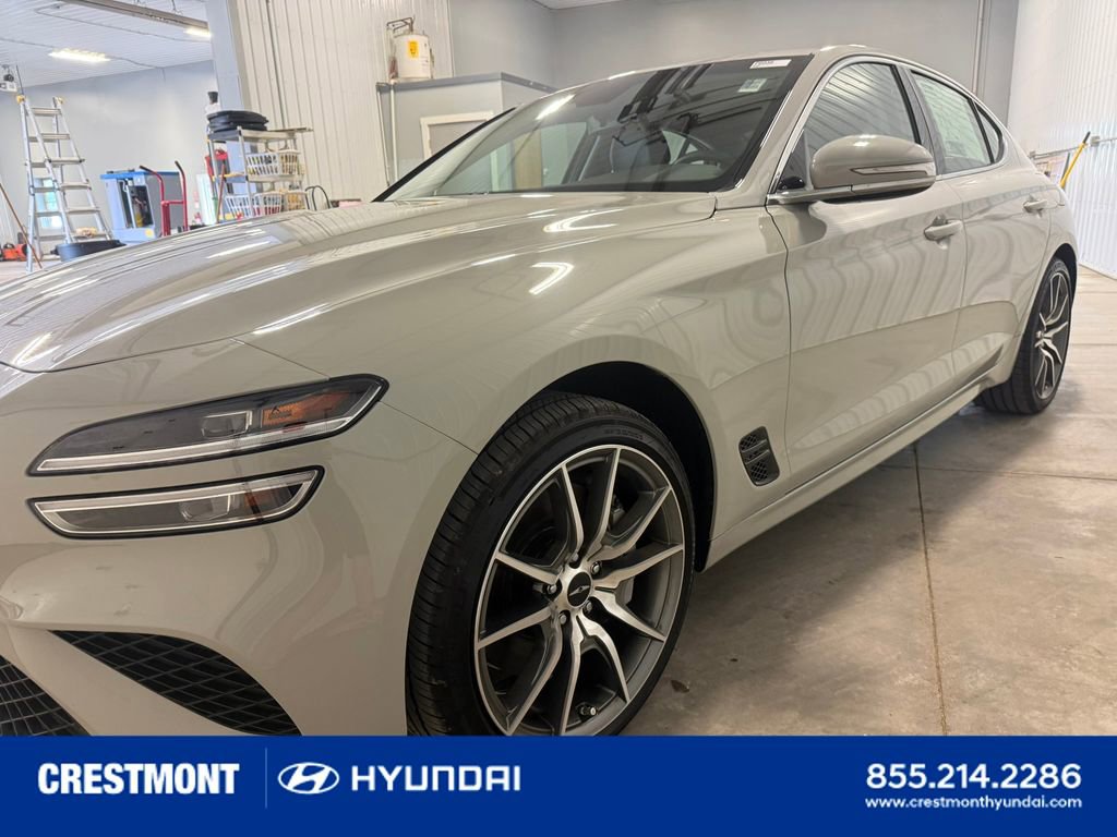 Used 2024 Genesis G70 2.5T AWD/4WD image 7