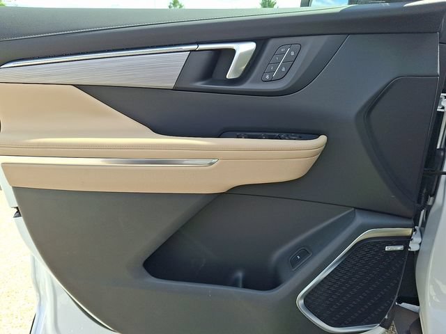New 2026 Buick Enclave Preferred w/ Power Package AWD/4WD image 13