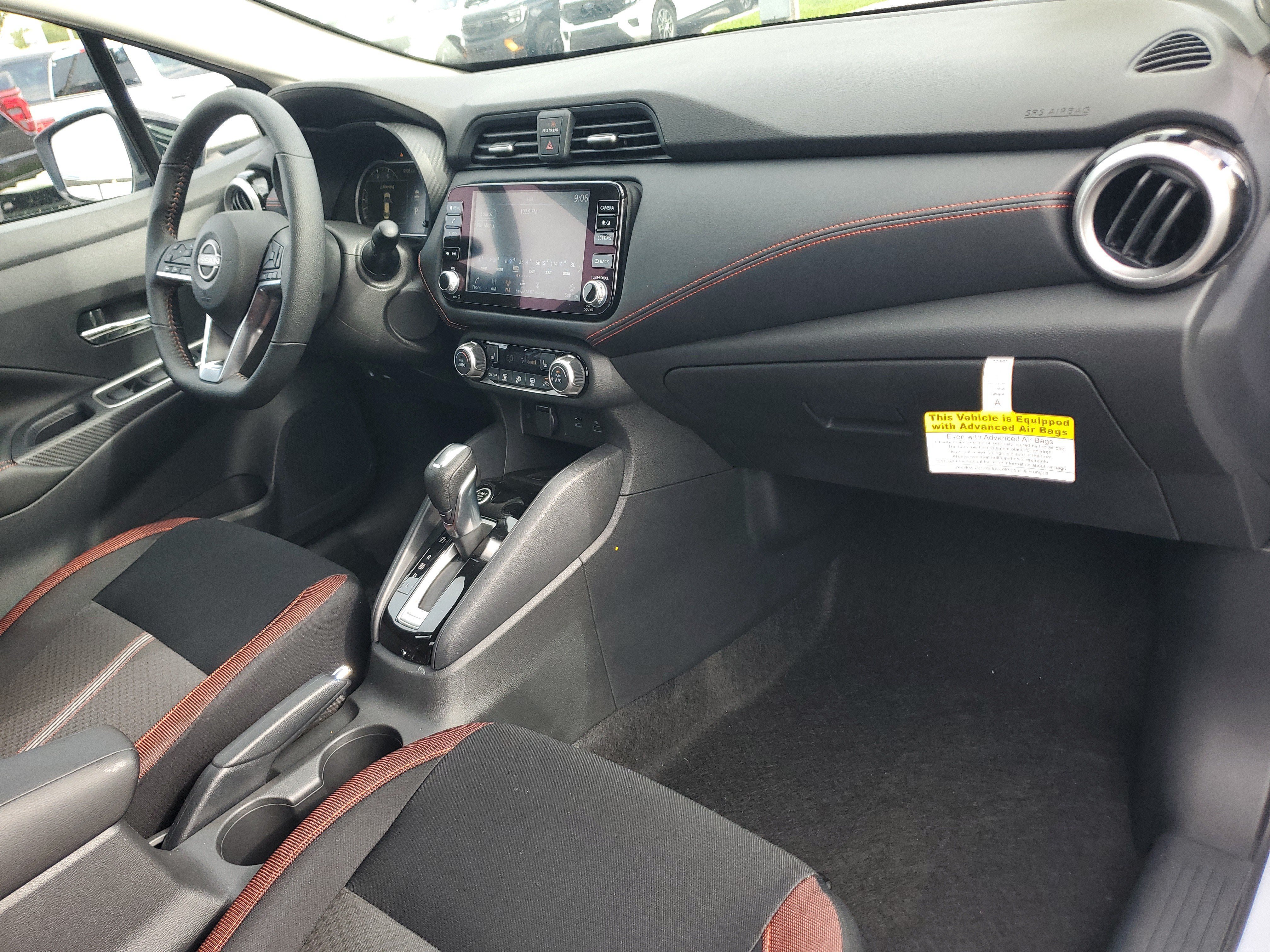 New 2025 Nissan Versa SR w/ Trunk Package FWD image 11